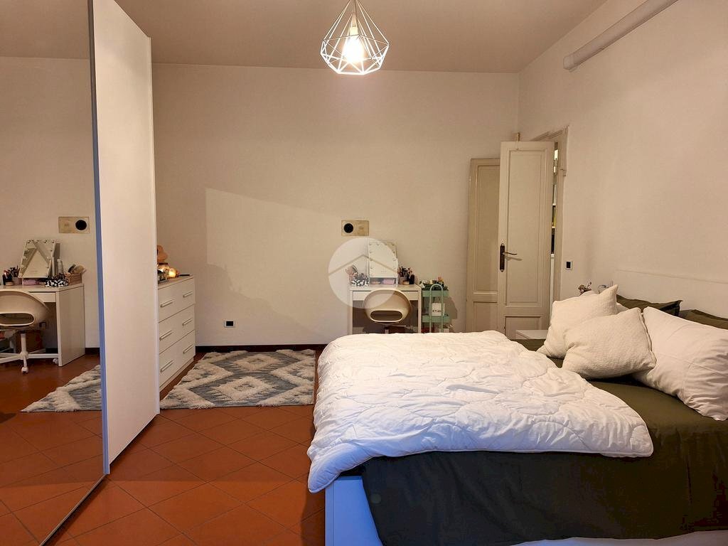 Two-room apartment Via Medardo Rosso, Milano (neighborhood Isola) - photo 2