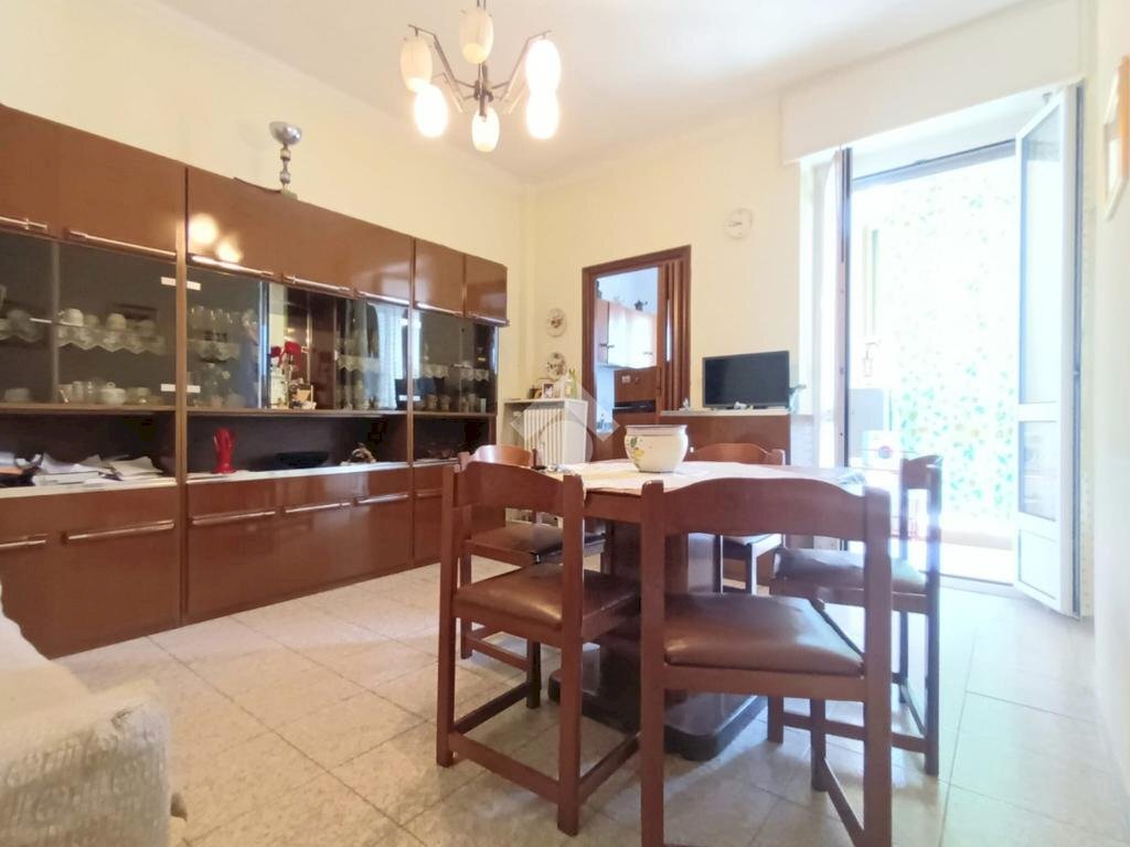 Three-room apartment Via chiala, Torino (neighborhood Mirafiori Sud) - photo 1