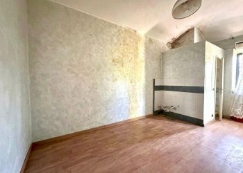 Two-room apartment Via Netro, Torino (neighborhood Campidoglio) - photo 8