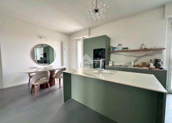 Attic Corso Regina, Torino (neighborhood San Donato) - photo 9