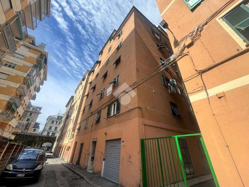 Appartamento Via Augusto Albini, Genova (zona Sampierdarena) - foto 2