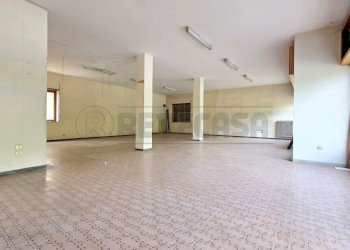 Retecasa_Valdagno - Commercial Premises Valdagno - photo 3