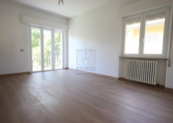 Appartamento in vendita a Lucca con 3 camere (13). - Appartamento Via del Ghiselli 105, Lucca - foto 1
