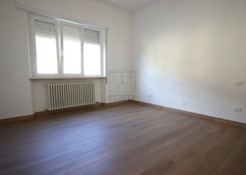Appartamento in vendita a Lucca con 3 camere (31). - Appartamento Via del Ghiselli 105, Lucca - foto 8