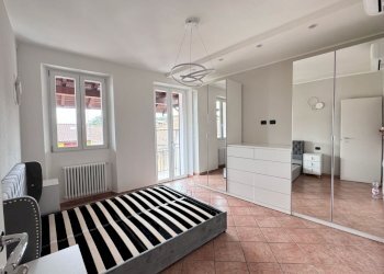 PHOTO-2026-05-15-17-00-10-3 - Three-room apartment Via Grigioni, Arona - photo 7