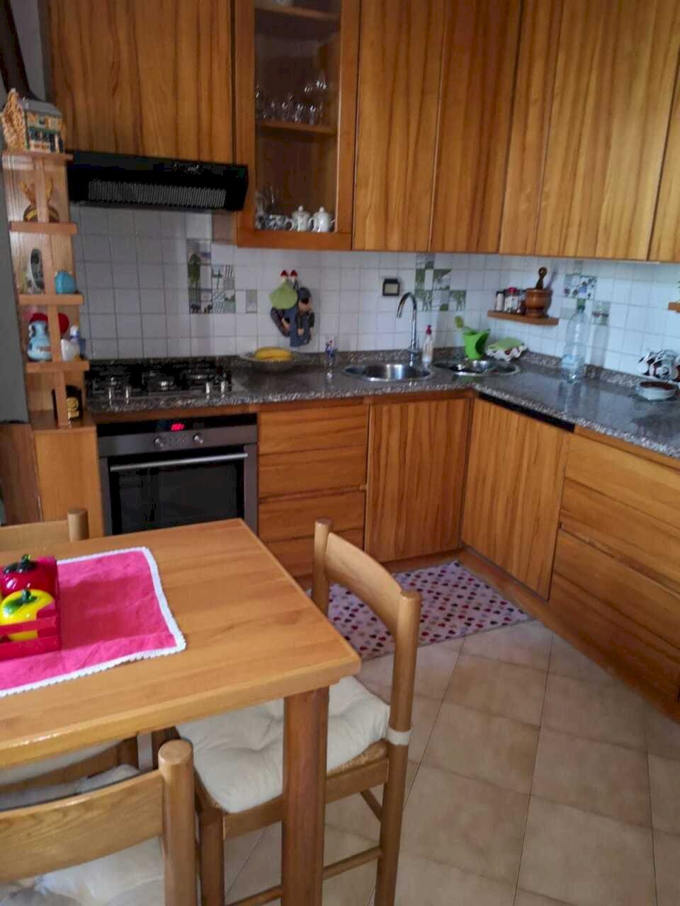cucina - Quadrilocale San Benedetto del Tronto - foto 2