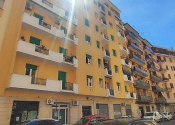 Palazzina - Three-room apartment Via Benedetto Bordoni, Roma (neighborhood Pigneto) - photo 1