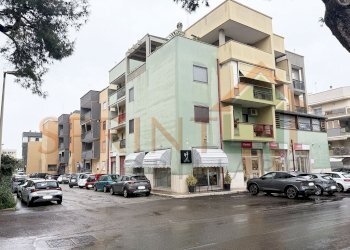Esterno Lato Via Trieste - Four-room apartment Via Giuseppe di Vittorio 5, Monopoli - photo 2