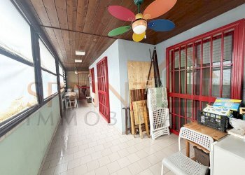 Veranda 2 - Four-room apartment Via Giuseppe di Vittorio 5, Monopoli - photo 12
