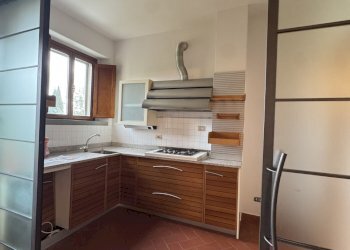 cucina - Casale Via della Selva, Vaiano - foto 5