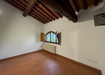 camera da letto - Casale Via della Selva, Vaiano - foto 13