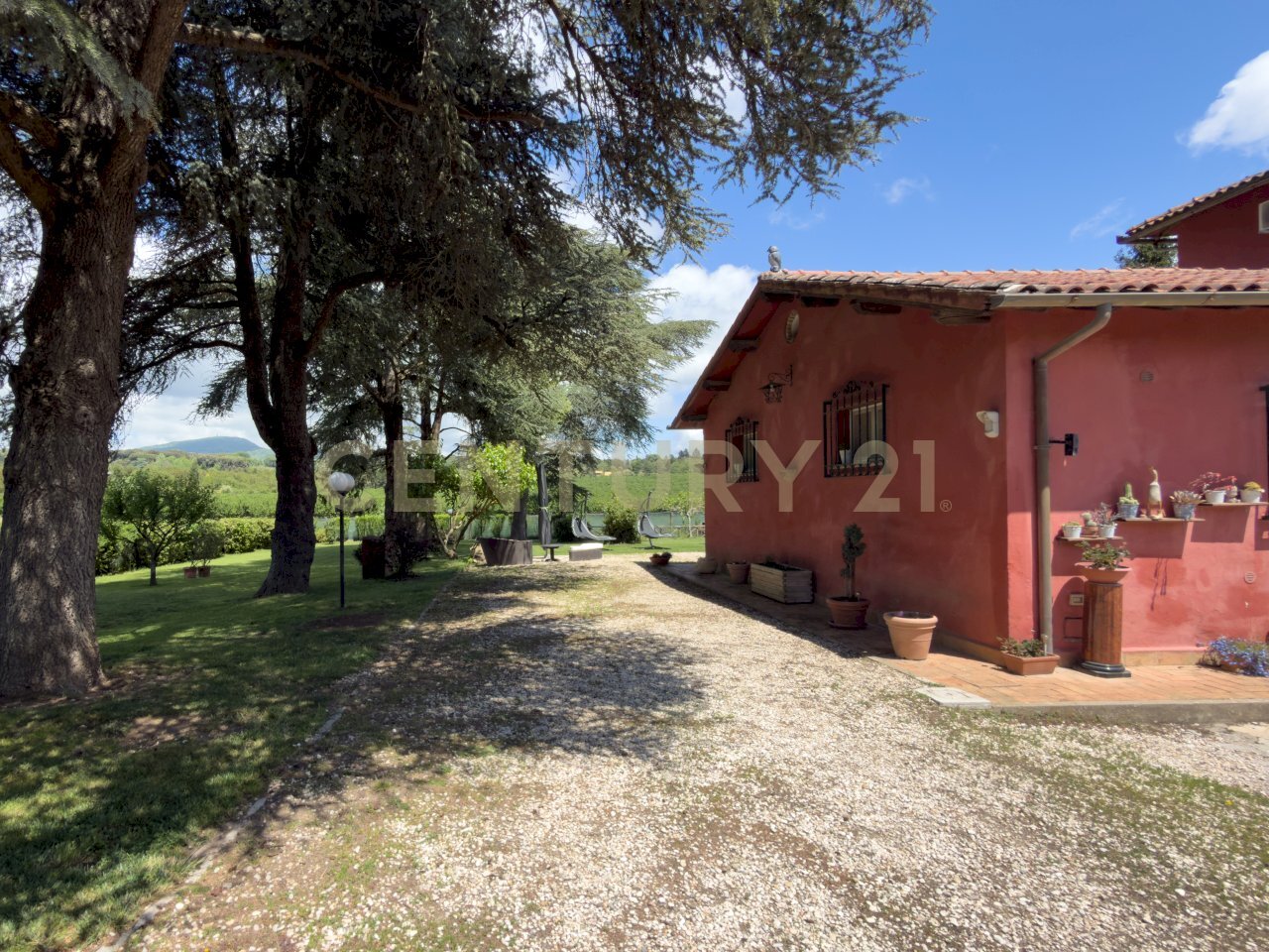 IMG_04 - Casa indipendente Strada del quadrone  1, Capranica - foto 3