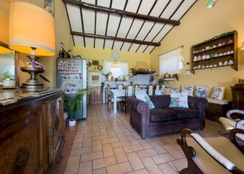 IMG_15 - Casa indipendente Strada del quadrone 1, Capranica - foto 14