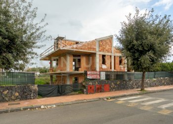 Via A.Manzoni snc (2) - Independent house Via Alessandro Manzoni 72, Valverde - photo 14