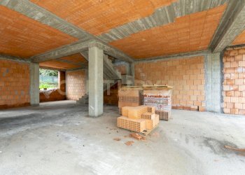Via A.Manzoni snc (10) - Independent house Via Alessandro Manzoni 72, Valverde - photo 22