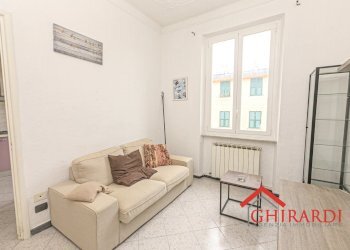 2.1 SOGGIORNO.jpg - Four-room apartment VIA ANDREA DEL SARTO 26, Genova (neighborhood Sestri Ponente) - photo 1