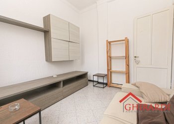 2.2 SOGGIORNO.jpg - Four-room apartment VIA ANDREA DEL SARTO 26, Genova (neighborhood Sestri Ponente) - photo 6