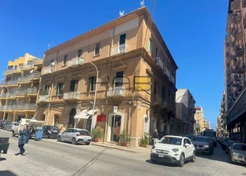 6785a150-31ee-4a35-b5d6-e49f77b3c04b - Four-room apartment Via Conte Agostino Pepoli, Trapani - photo 2