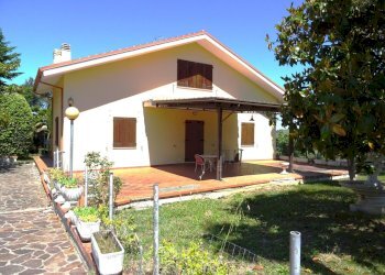 esterno - Villa Monte San Vito - photo 1