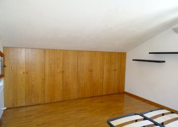 camera matrimoniale 2 - Villa Monte San Vito - photo 23