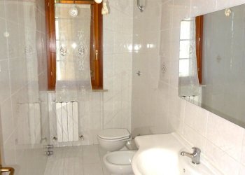 bagno - Villa Monte San Vito - photo 26