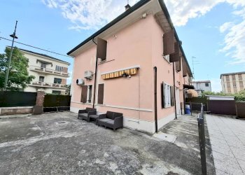 20260512_162703 - Portion of a house Viale Trieste 97, Rovigo - photo 1