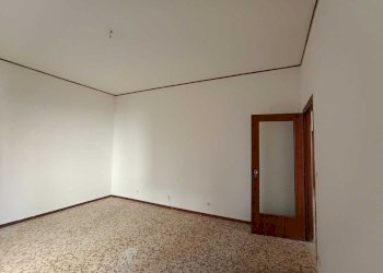 WhatsApp Image 2026-05-19 at 17.38.28 (1) - Appartamento Fornovo di Taro - foto 17