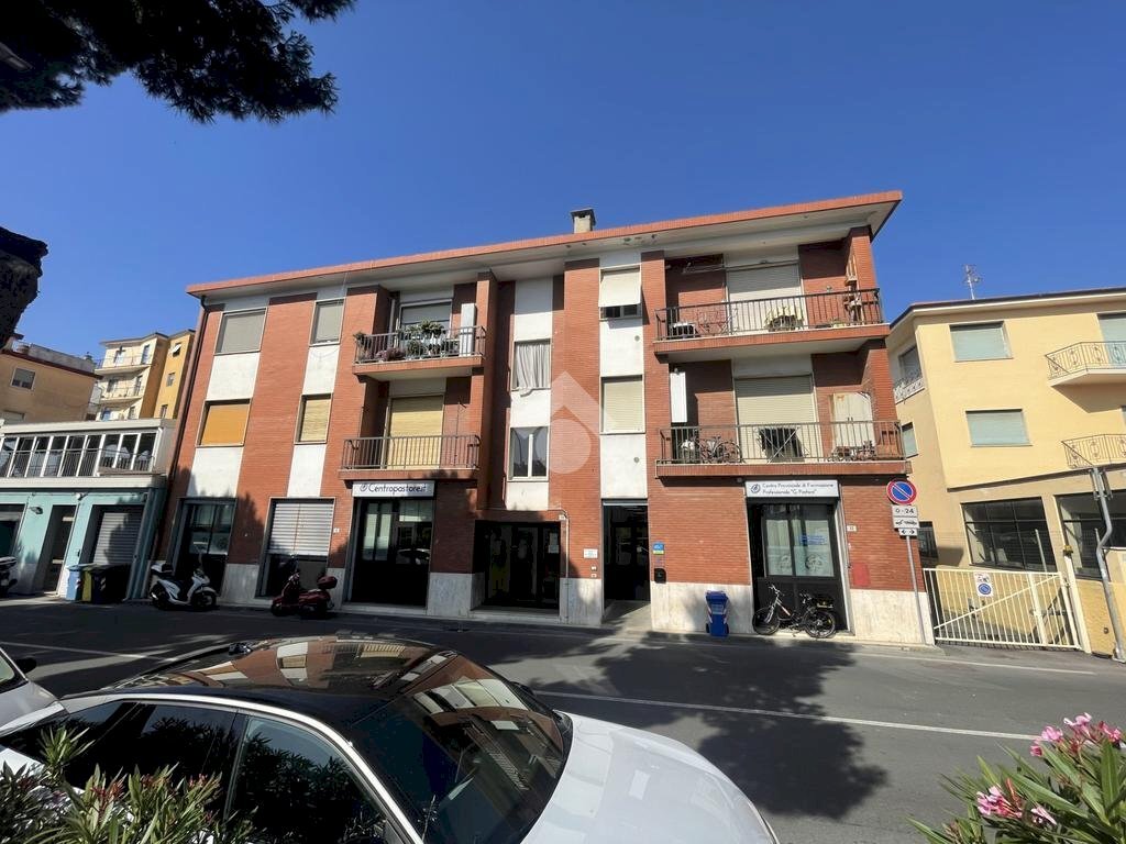 Four-room apartment Via antonio delbecchi, Imperia - photo 2