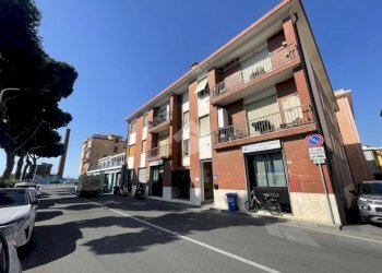 Four-room apartment Via antonio delbecchi, Imperia - photo 3