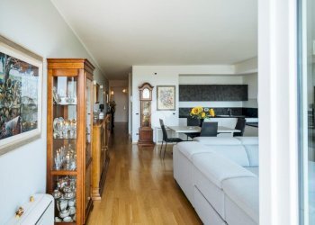 Three-room apartment Lungomare amerigo vespucci, Imperia - photo 28