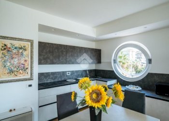 Three-room apartment Lungomare amerigo vespucci, Imperia - photo 44