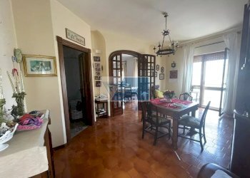 Three-room apartment Viale Tica, Siracusa - photo 10