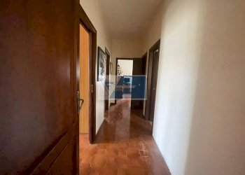 Three-room apartment Viale Tica, Siracusa - photo 14