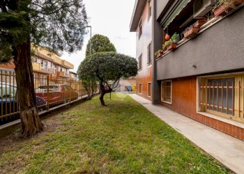 Three-room apartment Via Pordenone, hamlet Calderara, Paderno Dugnano - photo 2
