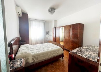 Two-room apartment Via della Liberazione, Peschiera Borromeo - photo 5