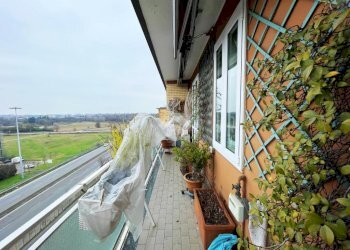 Two-room apartment Via della Liberazione, Peschiera Borromeo - photo 7