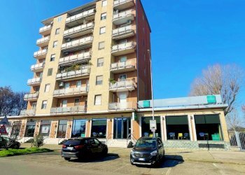 Two-room apartment Via della Liberazione, Peschiera Borromeo - photo 22