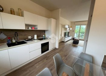 Three-room apartment Corso Europa, Pessano con Bornago - photo 7