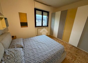 Three-room apartment Corso Europa, Pessano con Bornago - photo 11