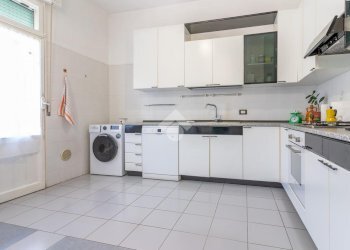 Three-room apartment Via Fratelli Aventi, Ferrara - photo 22