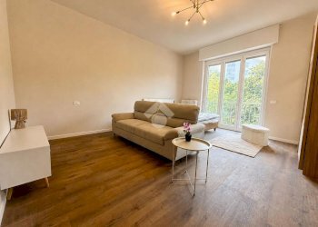 One-room apartment Via Crema, Legnano - photo 1
