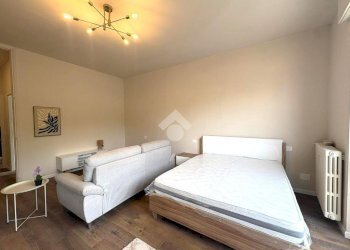 One-room apartment Via Crema, Legnano - photo 5