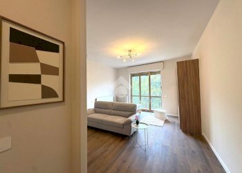 One-room apartment Via Crema, Legnano - photo 12