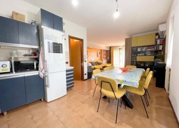 Three-room apartment Via pasubio, Cornaredo - photo 6