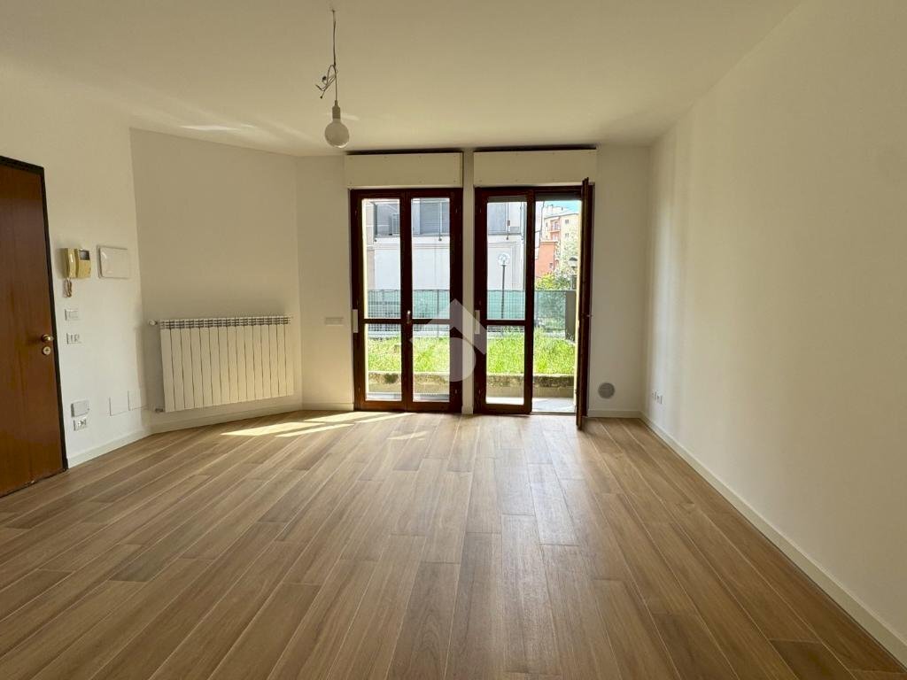Two-room apartment Via Sondrio, Gessate - photo 3
