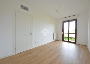 Two-room apartment Via Sondrio, Gessate - photo 14