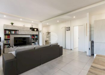 Two-room apartment Via Amatore Sciesa, Bollate - photo 10