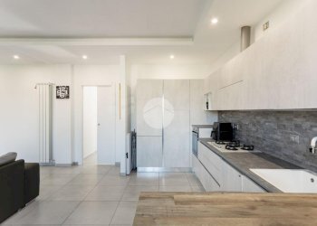 Two-room apartment Via Amatore Sciesa, Bollate - photo 12