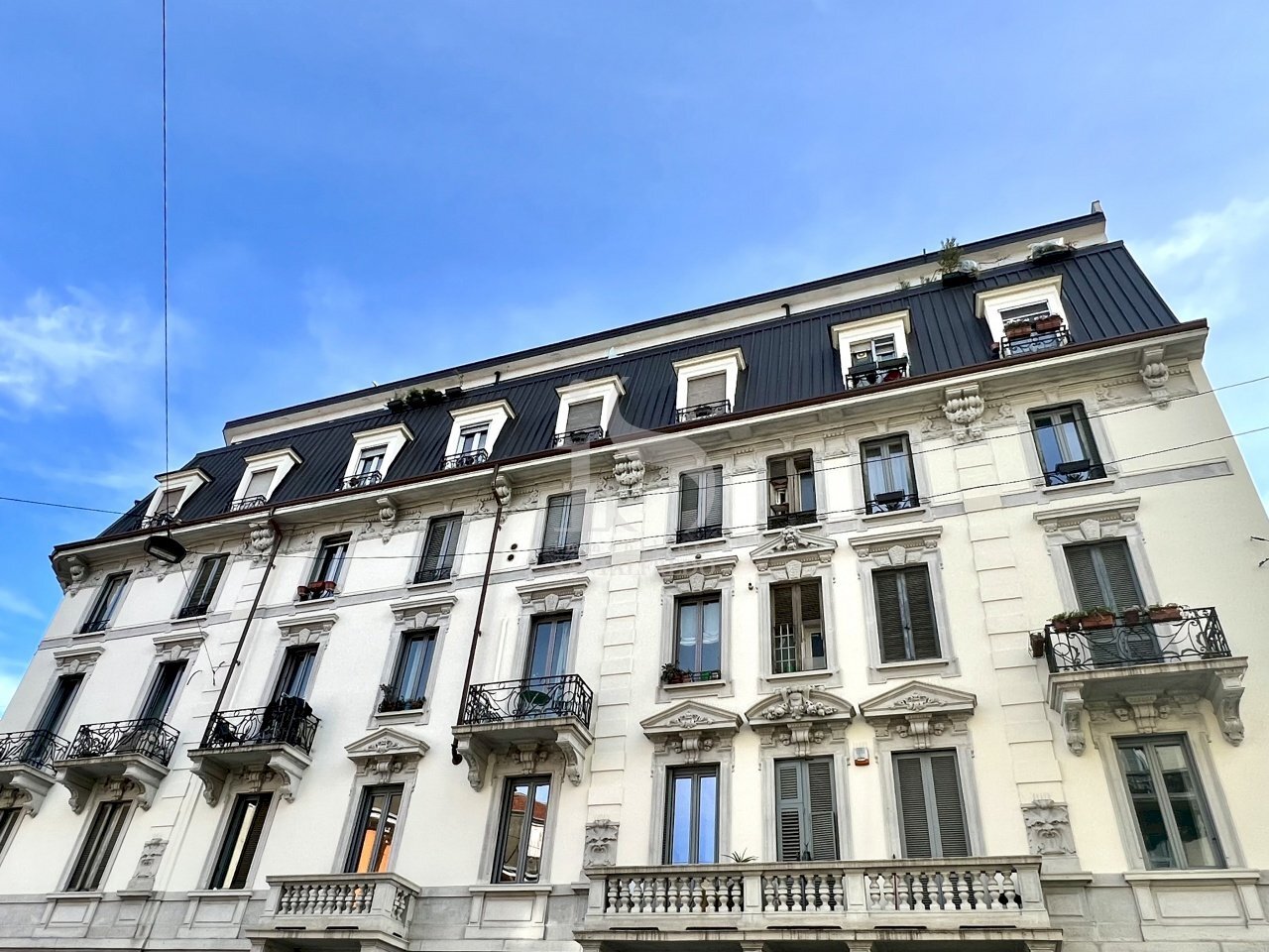 Facciata - One-room apartment VIA UGO BASSI, 30, Milano (neighborhood Isola) - photo 1