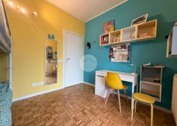 Three-room apartment Corso Europa, Pessano con Bornago - photo 13